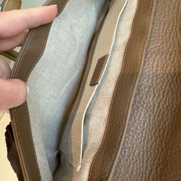 GUCCI SNAKESKIN CLUTCH - Picture 10 of 13